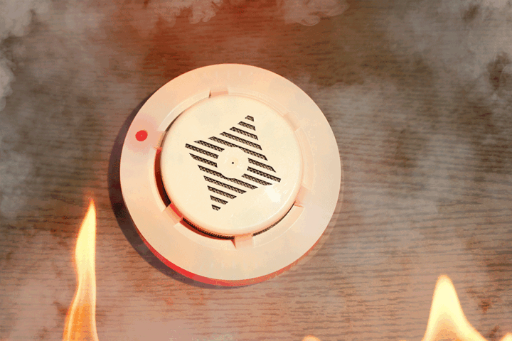 detectores de humo y calor contra incendios