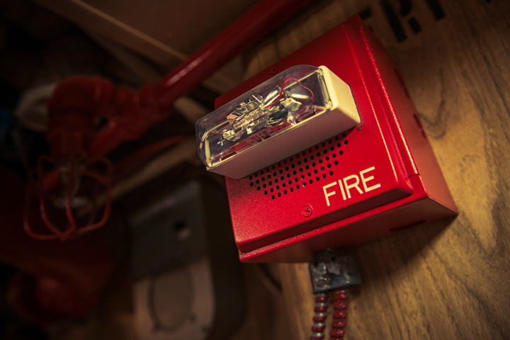 costos de alarma contra incendios